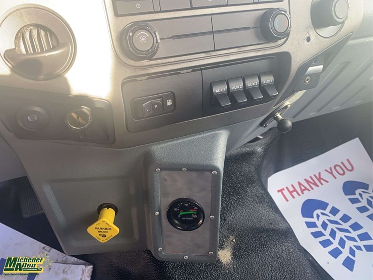 2019-ford-f750-image-25