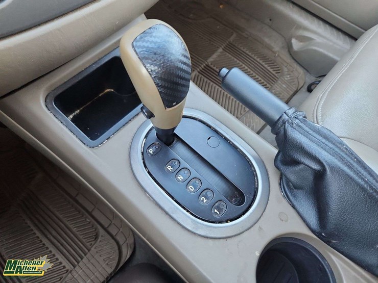 2005-ford-escape-xlt-image-22