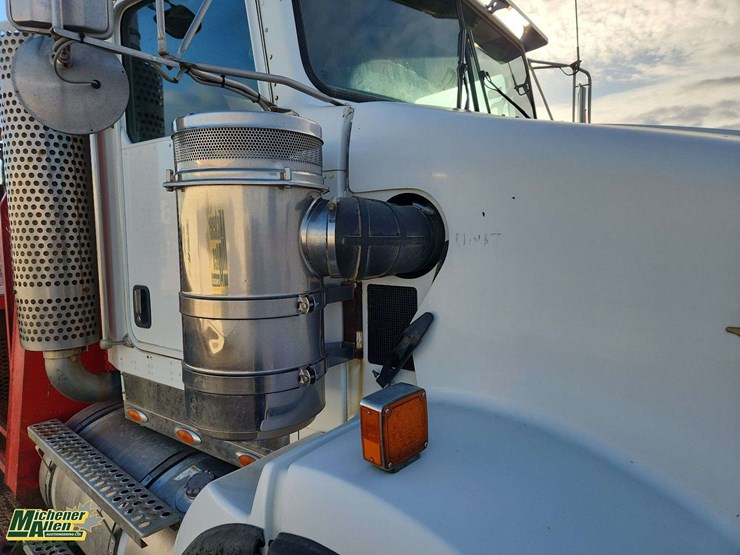 2006-kenworth-t800-image-44