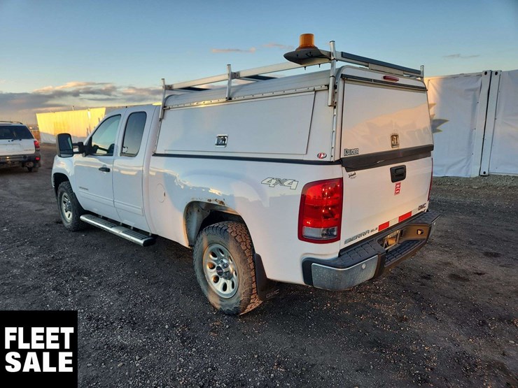 2013-gmc-sierra-1500-sle-image-3