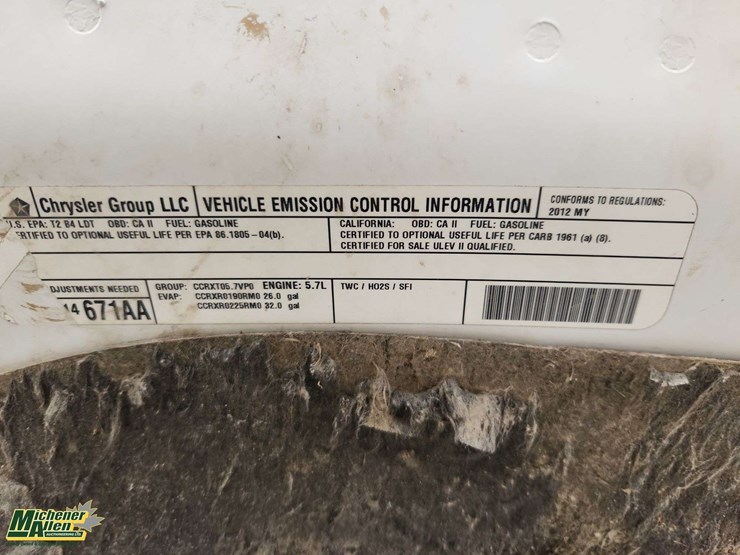 2012-dodge-1500-image-31