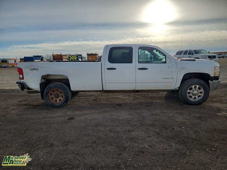2012-chevrolet-silverado-3500hd-image-7