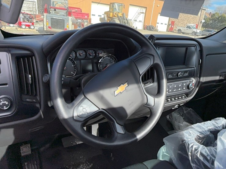 new-unused-chevy-5500-cab-&-chassis-image-13