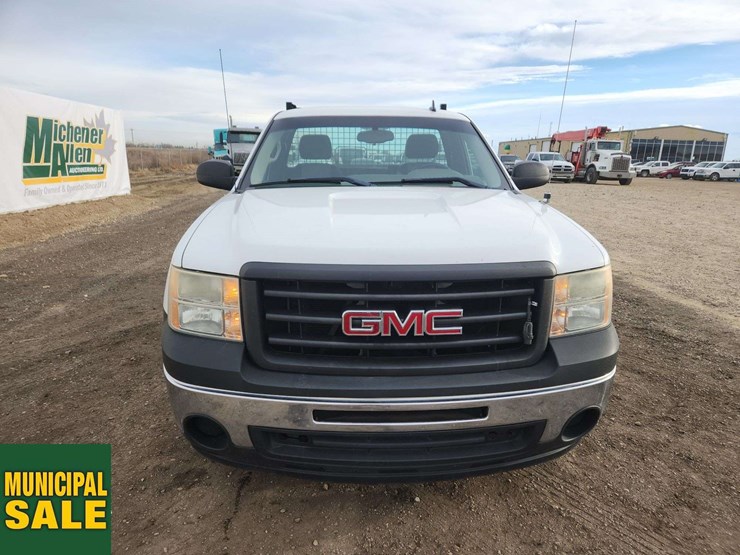 2009-gmc-sierra-1500-image-16