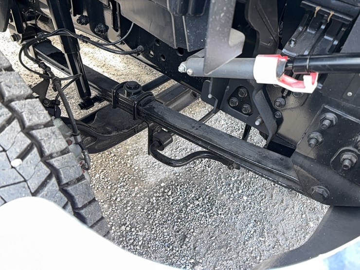 new-unused-chevy-5500-cab-&-chassis-image-19