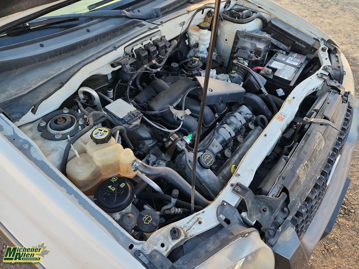 2005-ford-escape-xlt-image-31