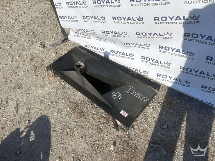 kivel-trailer-mover-attachment-image-1