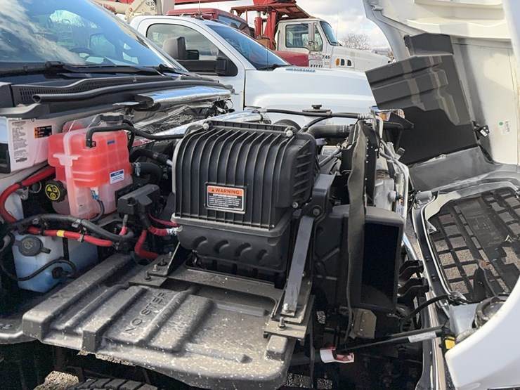 new-unused-chevy-5500-cab-&-chassis-image-20