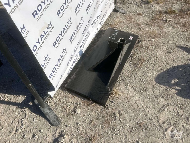 kivel-trailer-mover-attachment-image-2