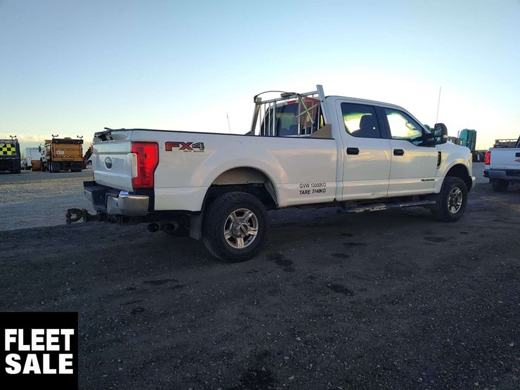 2017-ford-f350-image-4