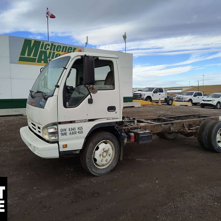 2007 GMC W5500