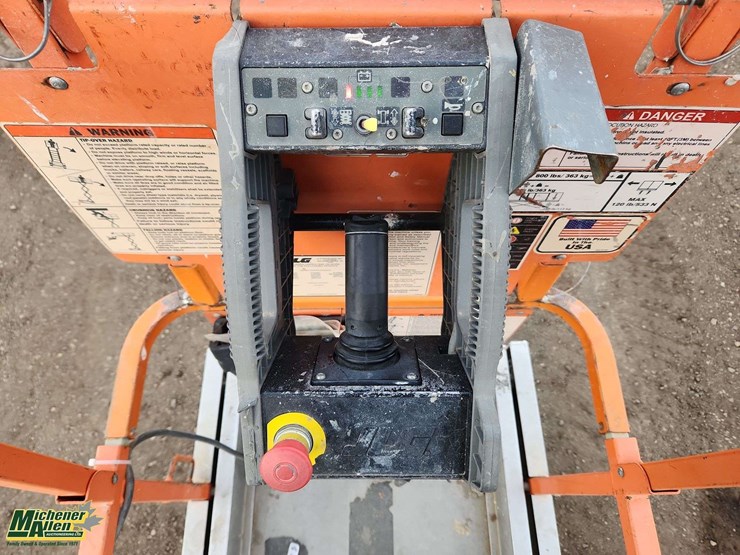 2007-jlg-2030es-image-21