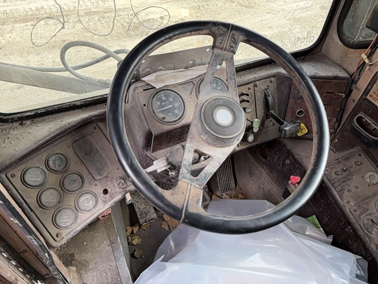 1999-advance-cm3ap6811-concrete-mixer-truck-vn:1a9tac4sxx0007091-image-22