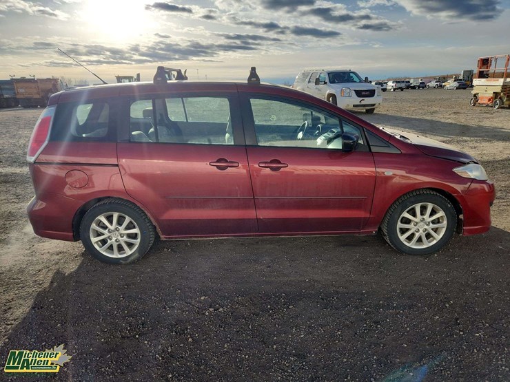 2008-mazda-mazda5-image-8