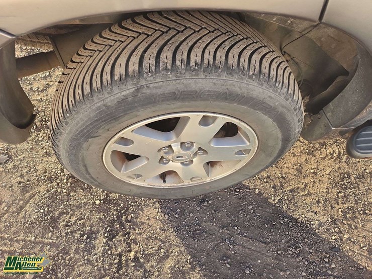 2005-ford-escape-xlt-image-11