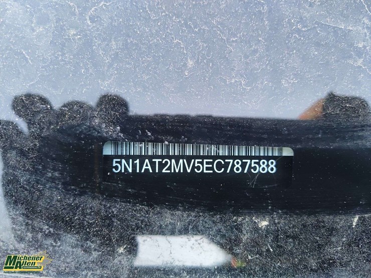 2014-nissan-rogue-image-8