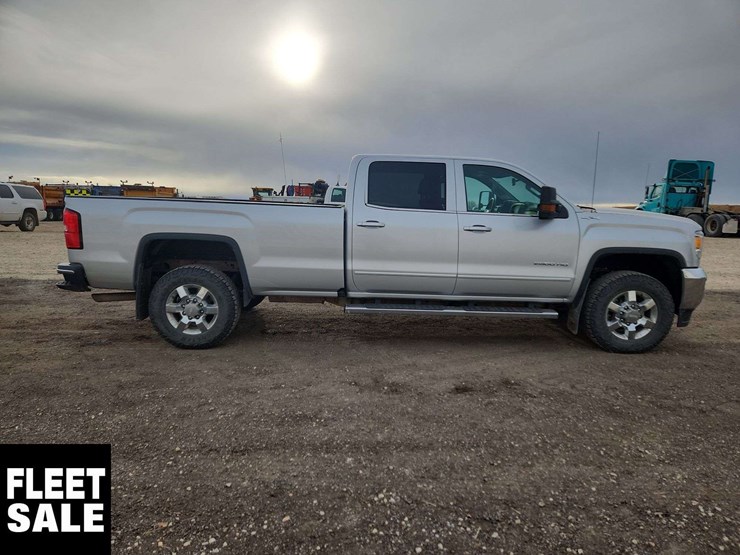 2019-gmc-sierra-2500hd-image-24