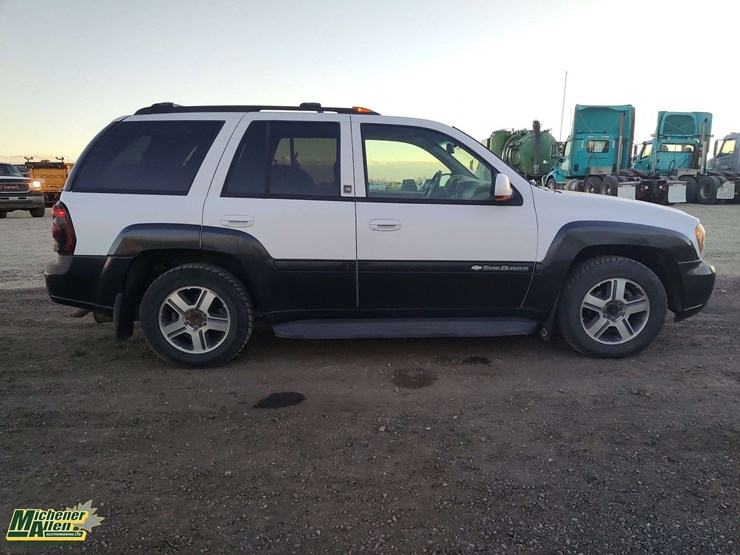 2004-chevrolet-trailblazer-image-22