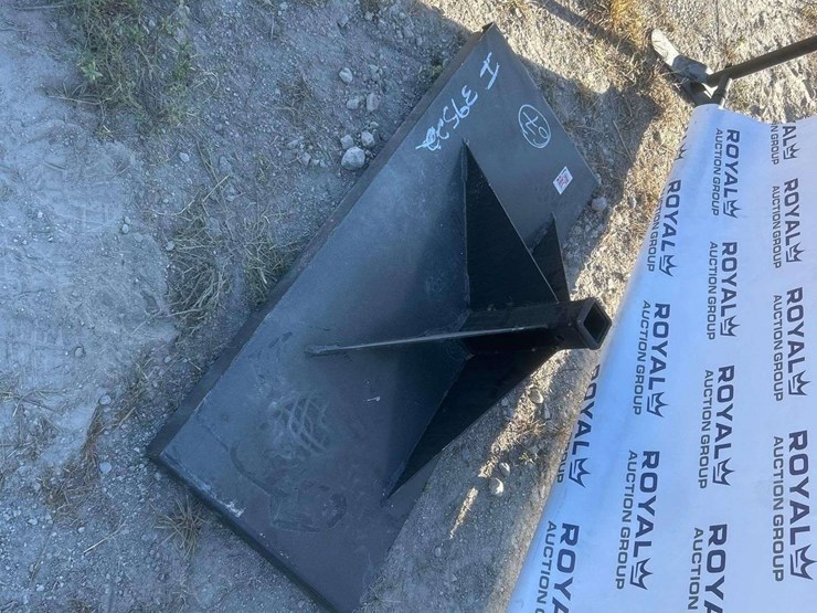 kivel-trailer-mover-attachment-image-1