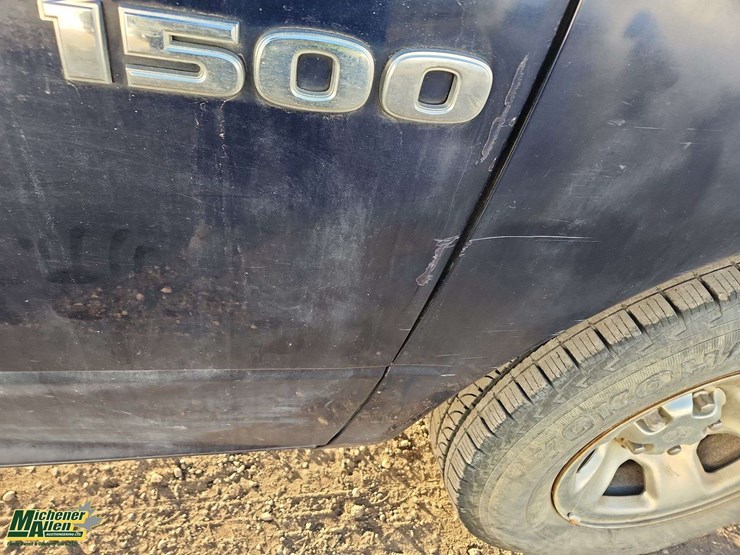 2012-dodge-1500-image-33