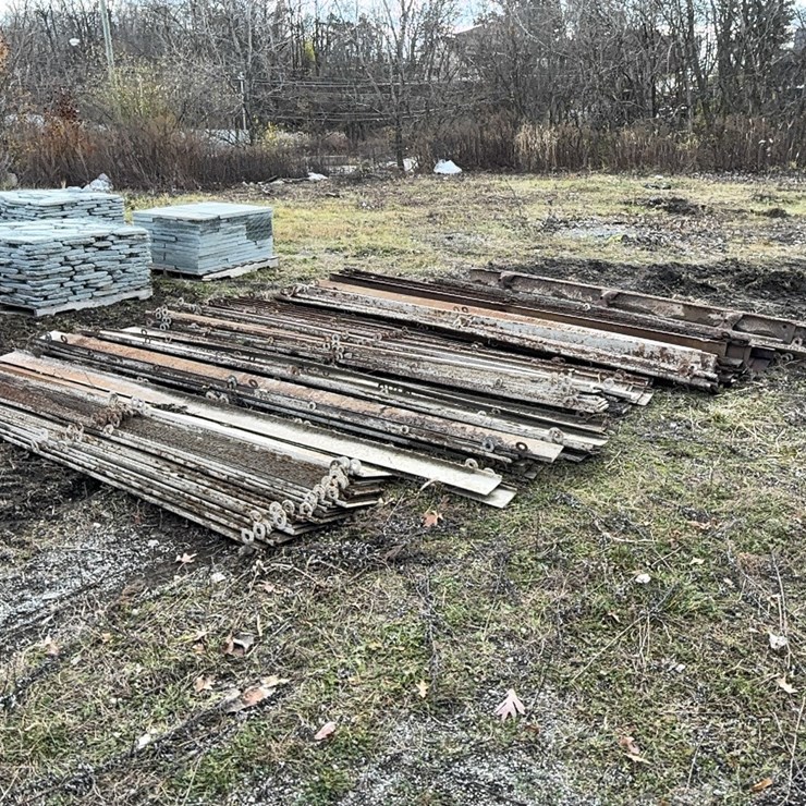 QTY OF EMBANKMENT FORMS CONCRETE FORM