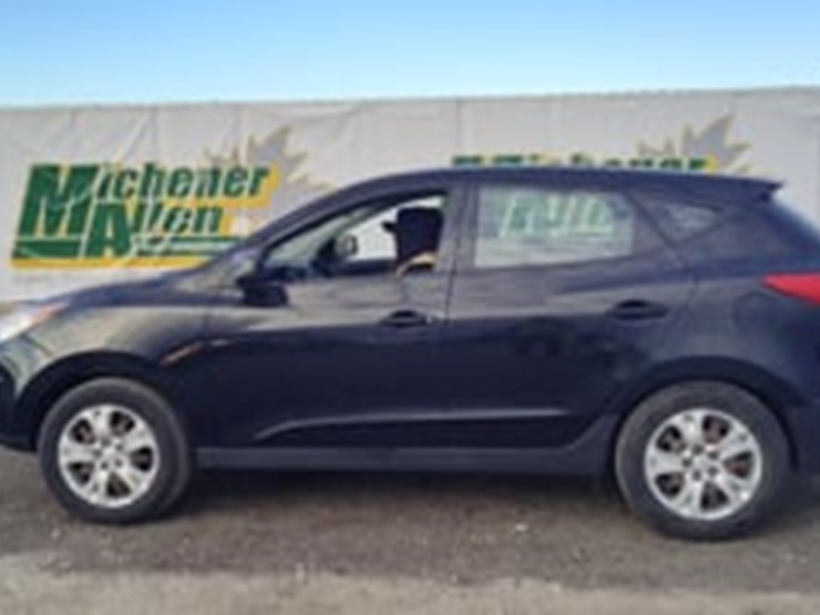 2010-hyundai-tucson-image-5