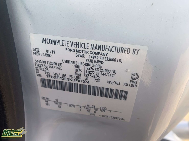 2019-ford-f750-image-16