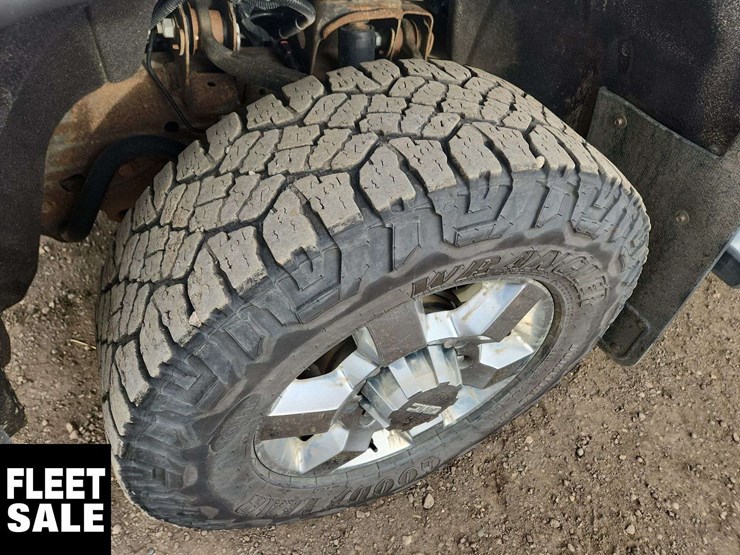 2019-gmc-sierra-2500hd-image-29