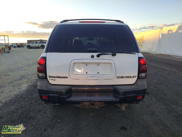 2004-chevrolet-trailblazer-image-18