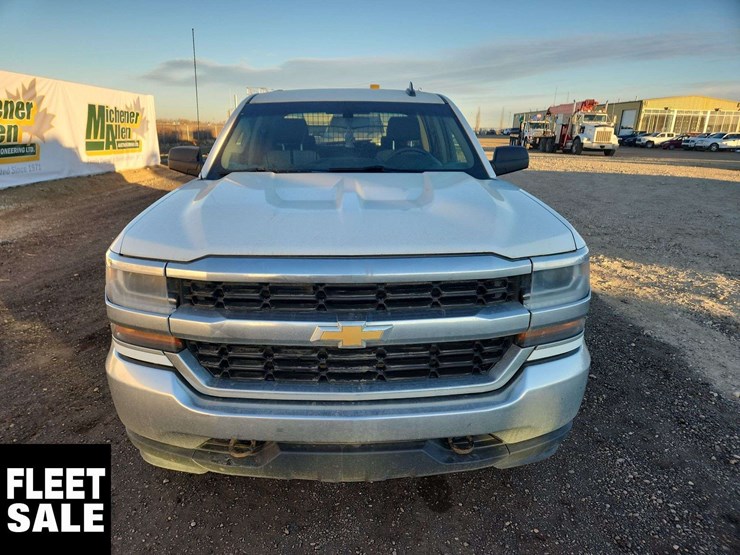 2018-chevrolet-silverado-1500-image-9