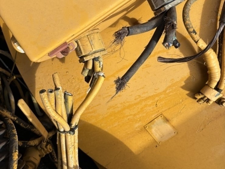 1974-letourneau-2594-image-22