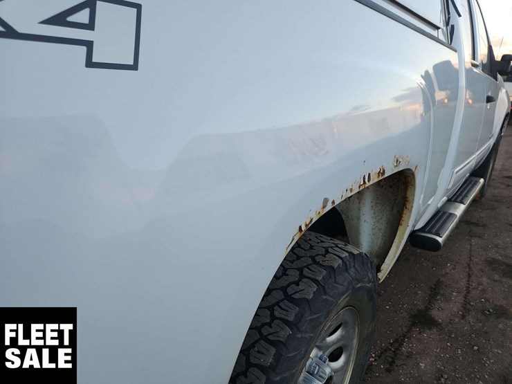 2013-gmc-sierra-1500-sle-image-37