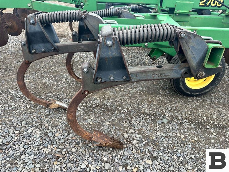 john-deere-2700-image-28