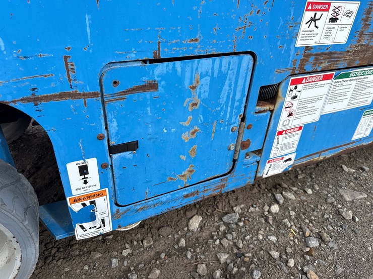 2011-genie-gs3232-image-10