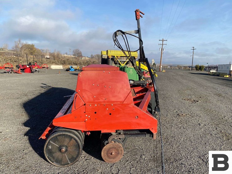 j.i.-case-6300-grain-drill-image-7