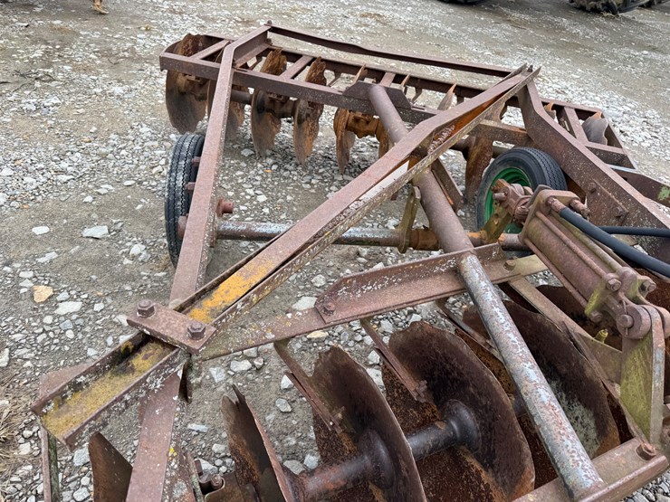 john-deere-7-image-24