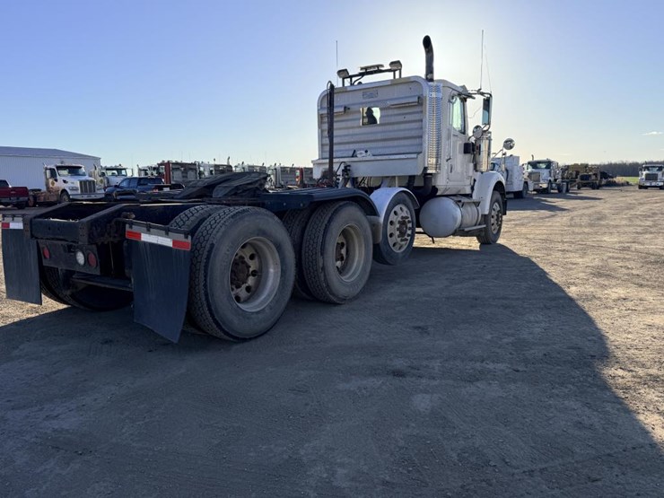#1980-•-2008-international-eagle-day-cab-truck-tractor-image-5