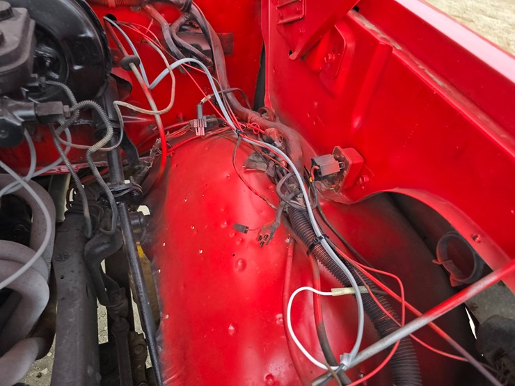 1986-dodge-ram-charger-image-51