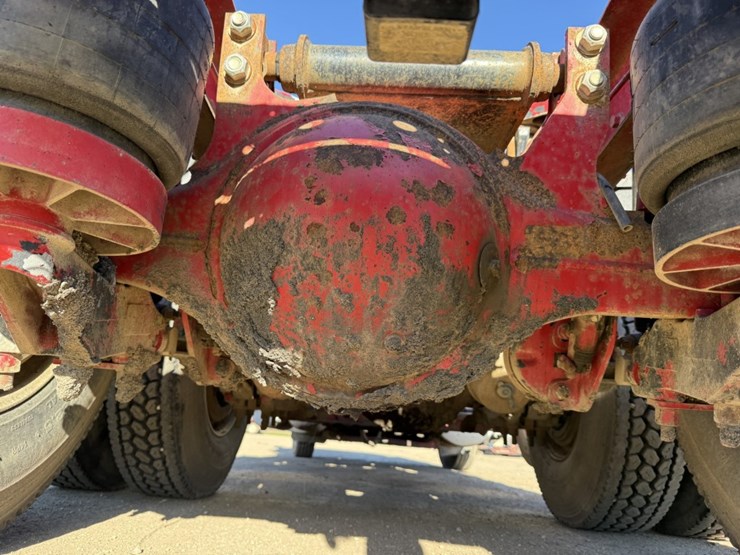 #1952-•-2008-international-eagle-day-cab-truck-tractor-image-63