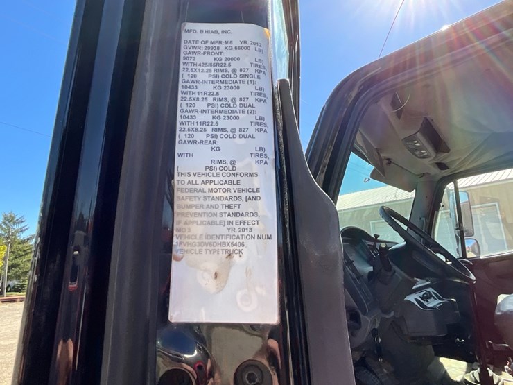 2013-freightliner-sd114-material-crane-image-27