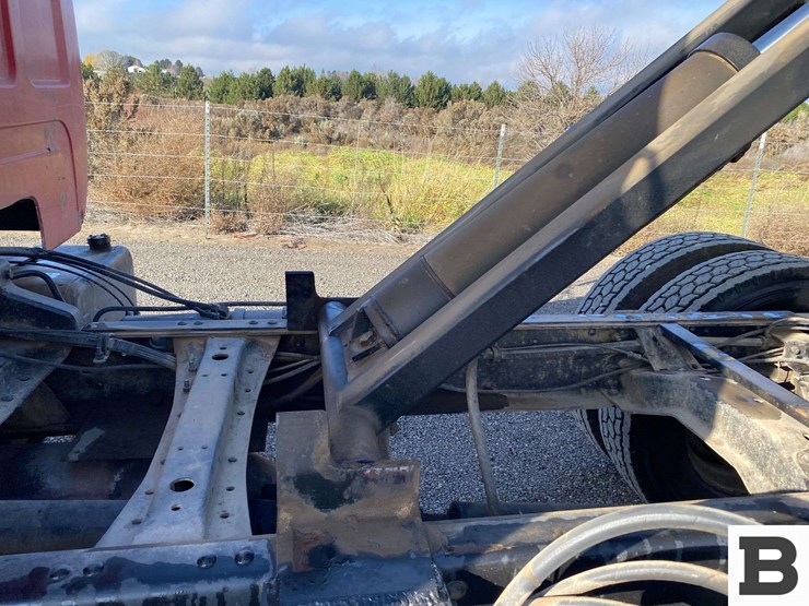 1986-gmc-c7000-truck-image-62