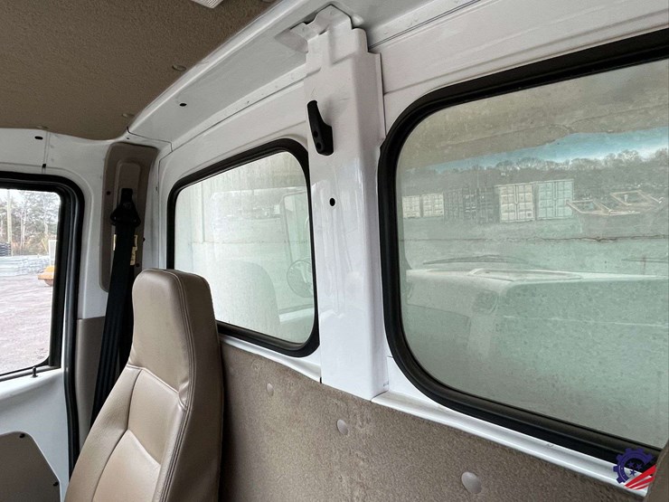 2008-sterling-l7500-image-60