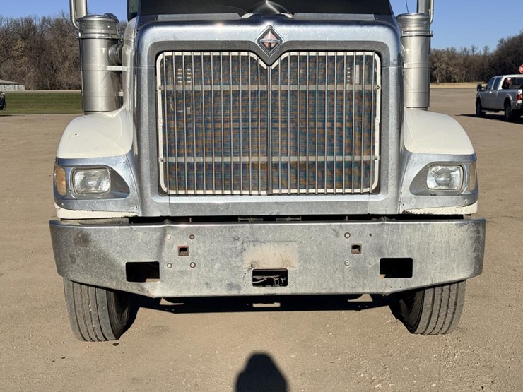 #1974-•-2008-international-eagle-day-cab-truck-tractor-image-28