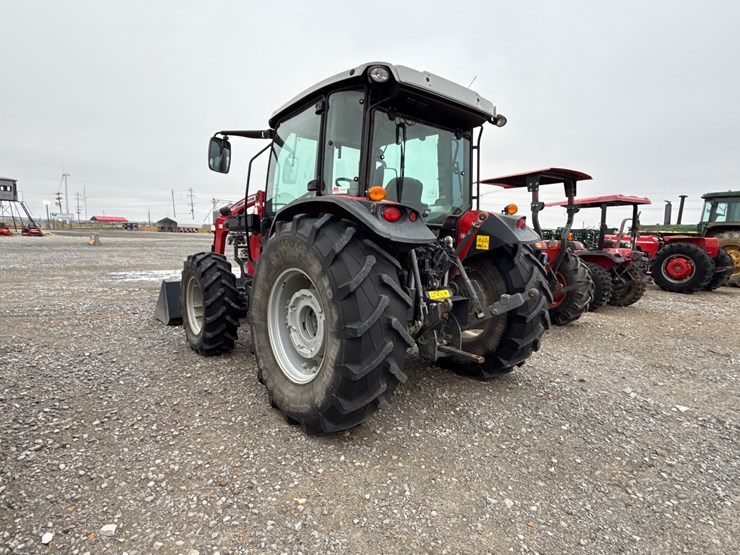 massey-ferguson-4709-image-3