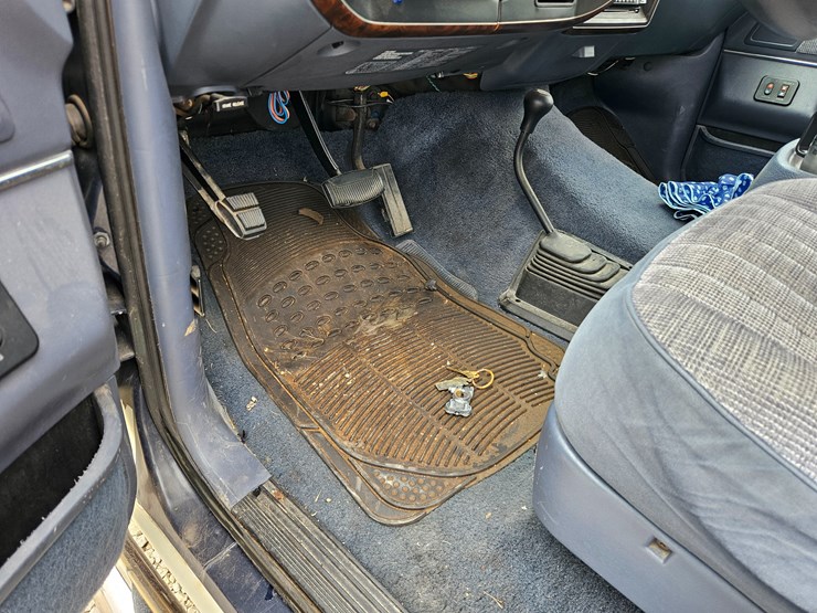 1989-ford-bronco-image-29