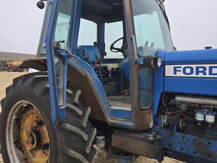 1978-ford-9700-image-8