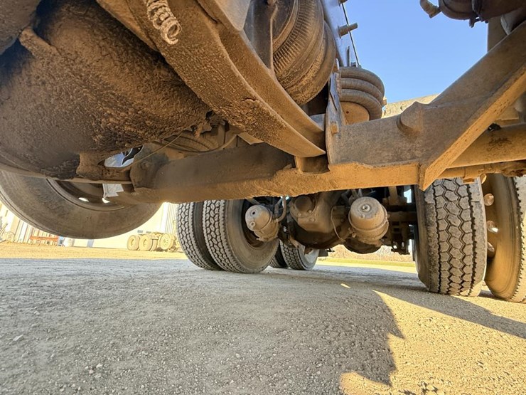 #1980-•-2008-international-eagle-day-cab-truck-tractor-image-48