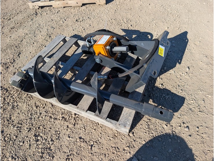 wolverine-mini-skid-steer-auger-drive-&-12"-bit-image-2