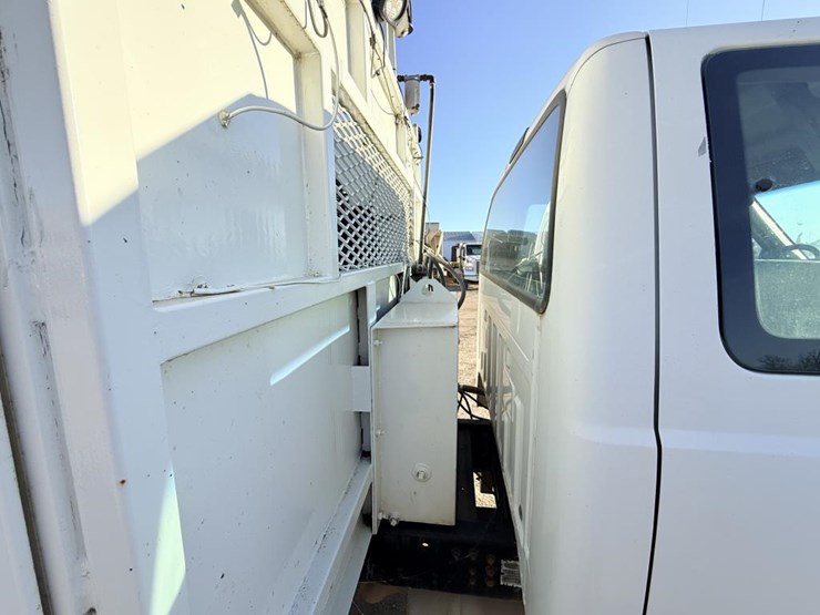 2000-ford-f650-sd-image-29