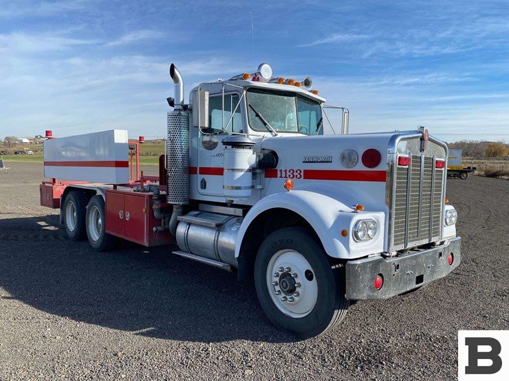 kenworth-w900a-image-8